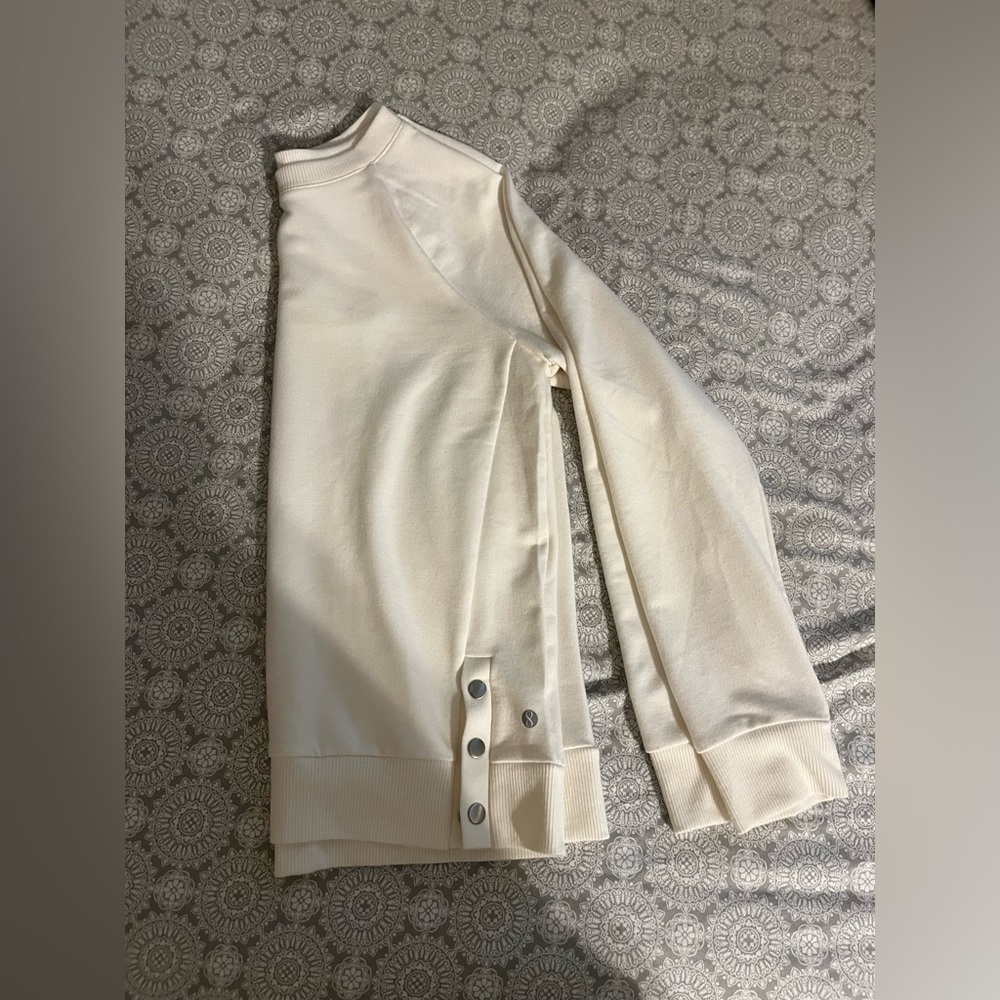 Girls size large long sleeve